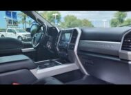 2021 Ford F-350 Super Duty Lariat Crew Cab 4WD